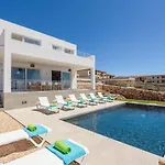 Agata 4 Bedroom Villa, Cala\'N Forcat