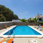 Ca\'N Toni Villa, Cala Galdana