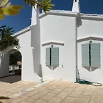 Es Chalet