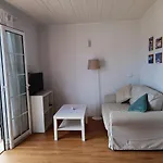 Bon Repos - B10, Apartamento con Terraza en Cala\'n Bosch