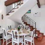 Menorcan Villa, Seaviews, Private Pool & Lush Yard