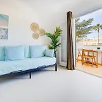 Casa Lo-La - Apartamento Sereno Y Lujoso Con Balcon