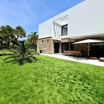 Mitjana\'S House