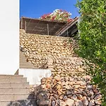 Villa Nueva II