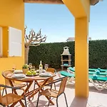 Villa Aries