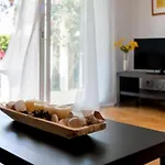 Sa Casa Vermella En Ciutadella