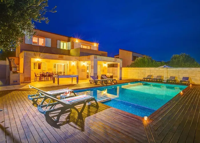Serena 4 Bedroom Villa, Cala\'N Forcat