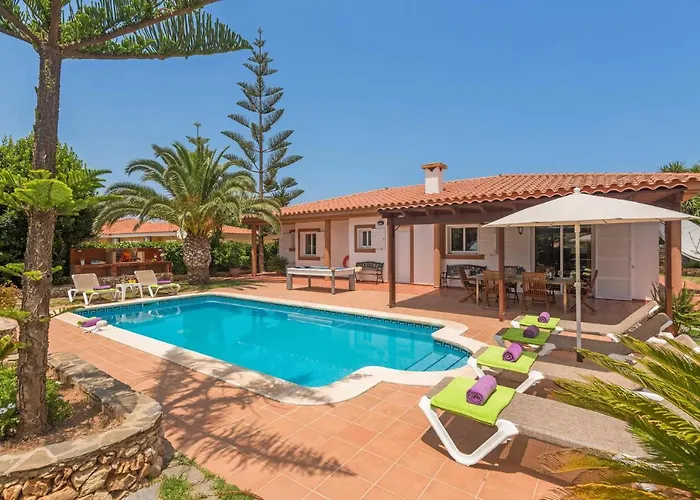 Villa Capricorn by Villa Plus