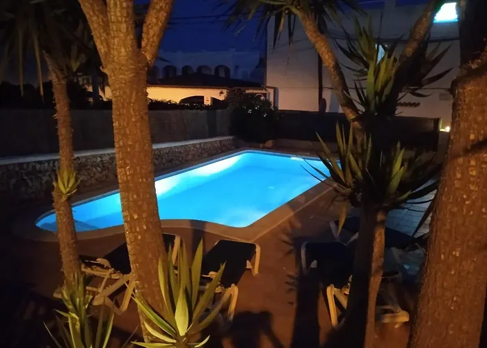 Hermosa Casa Con Piscina Cerca De La Playa De Punta Prima