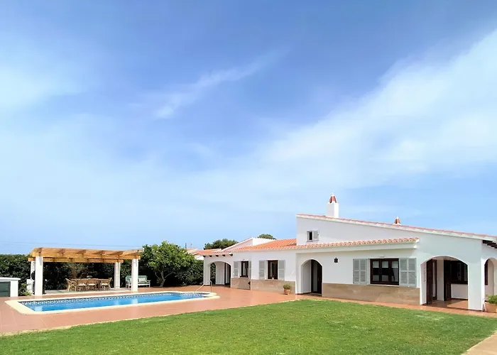Casa Con Piscina Muy Cerca Del Mar