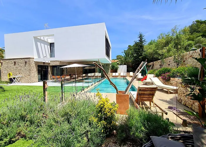 Mitjana\'S House