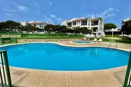 Boschapartamento De 2 Dormitorios Y Con Piscina