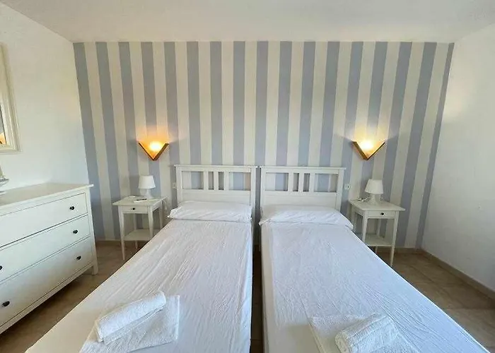 Pregonda Apartamento Con Piscina Y Junto A Playa