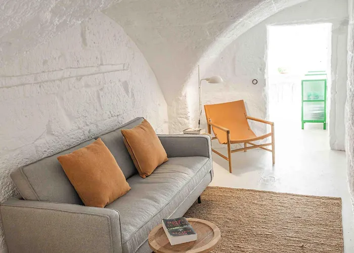 Pere Alcantara 40, 3 Bedroom House, Ciutadella