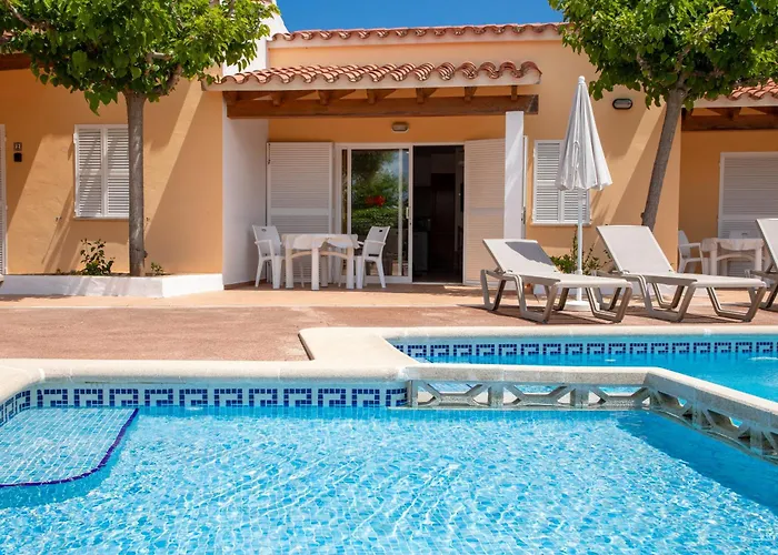 Apartamentos Island