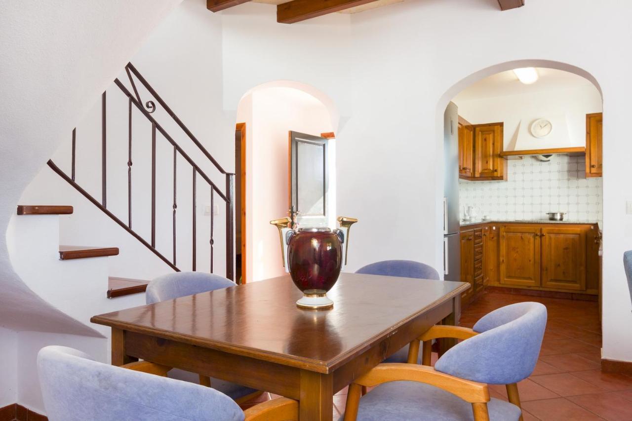 Villa Janis 3 Bedroom Villa, Cap D'artrutx