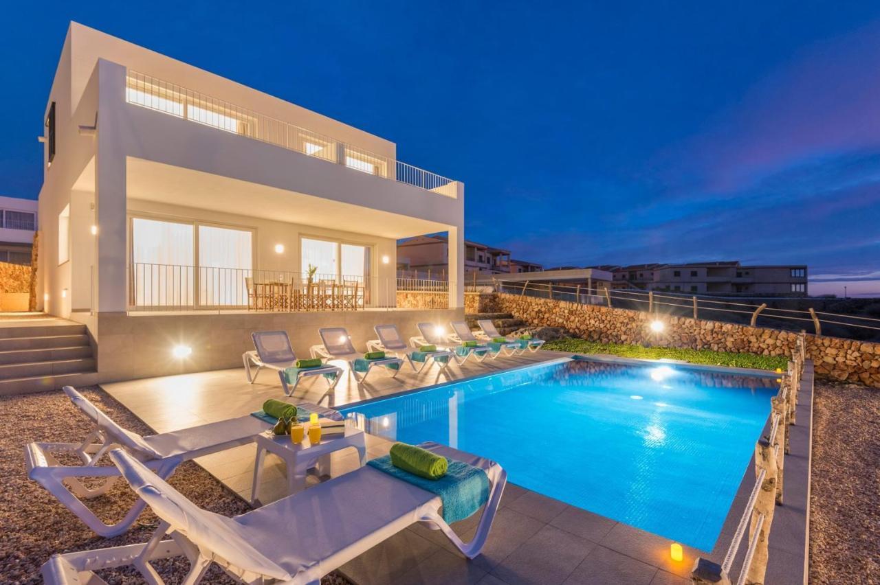 Villa Agata 4 Bedroom Villa, Cala en Forcat