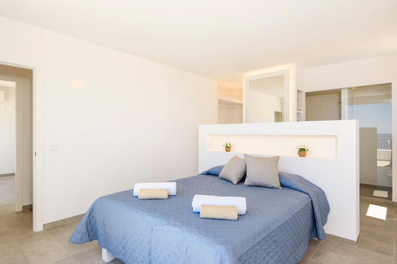 Agata 4 Bedroom Villa, Villa *