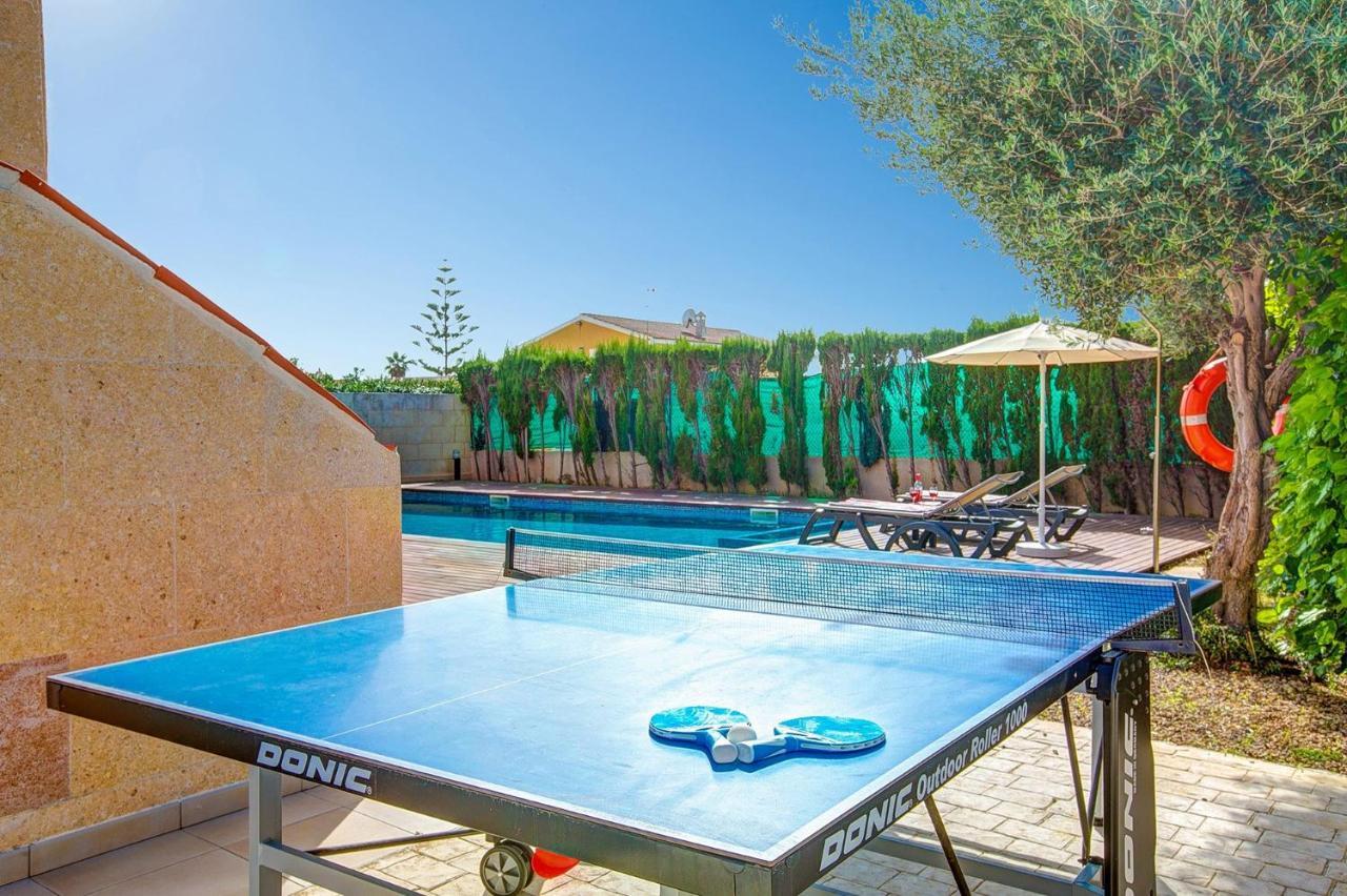 Serena 4 Bedroom Villa, Cala'n Forcat Villa Cala'N Blanes (Menorca)