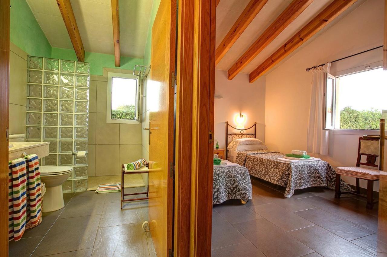 Villa Serena 4 Bedroom Villa, Cala'n Forcat *