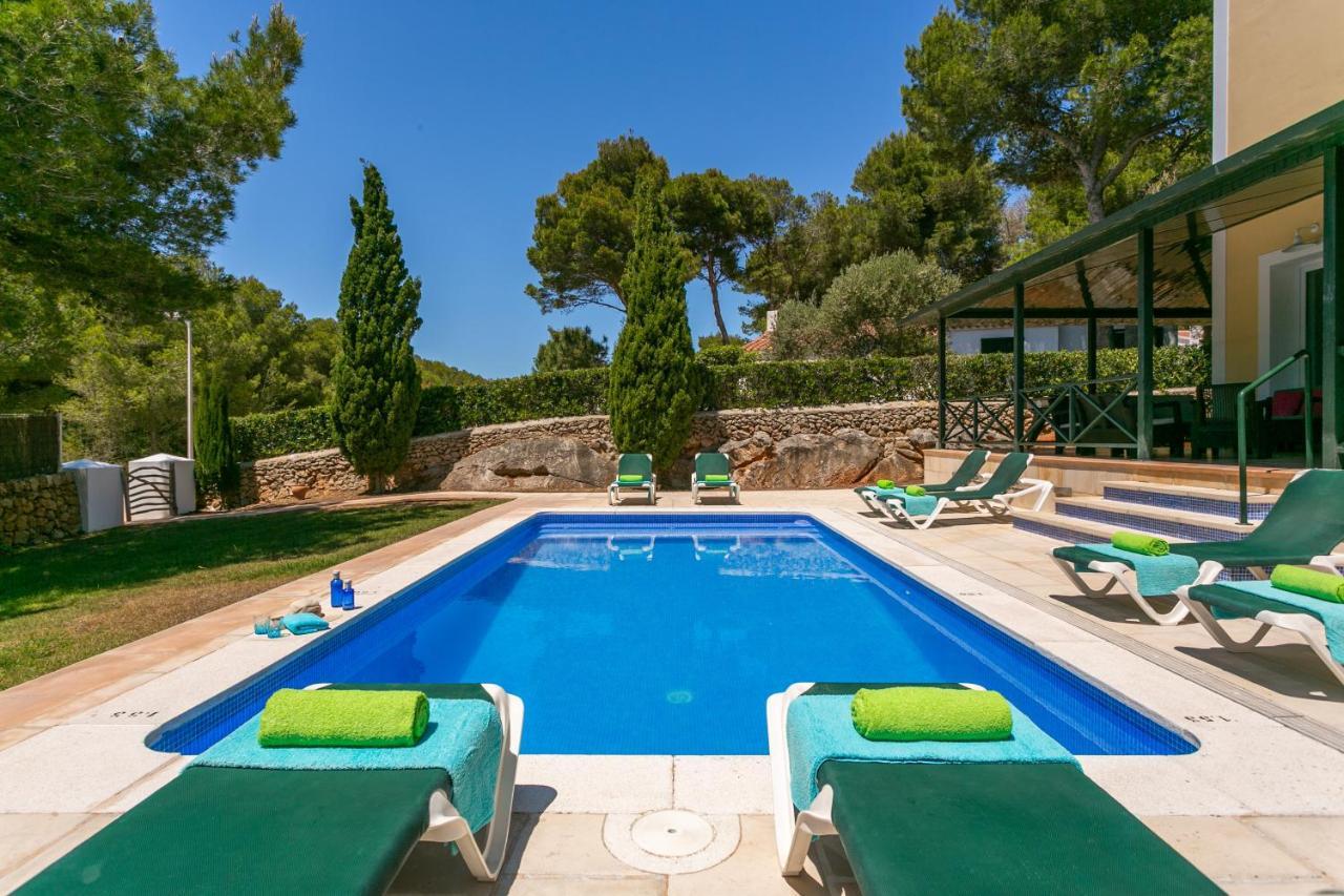 Serafina Villa *