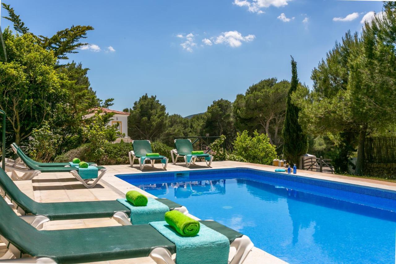 Serafina Villa *