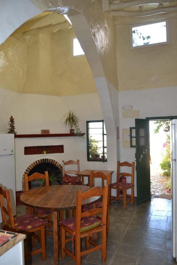 Es Barranco Country house *