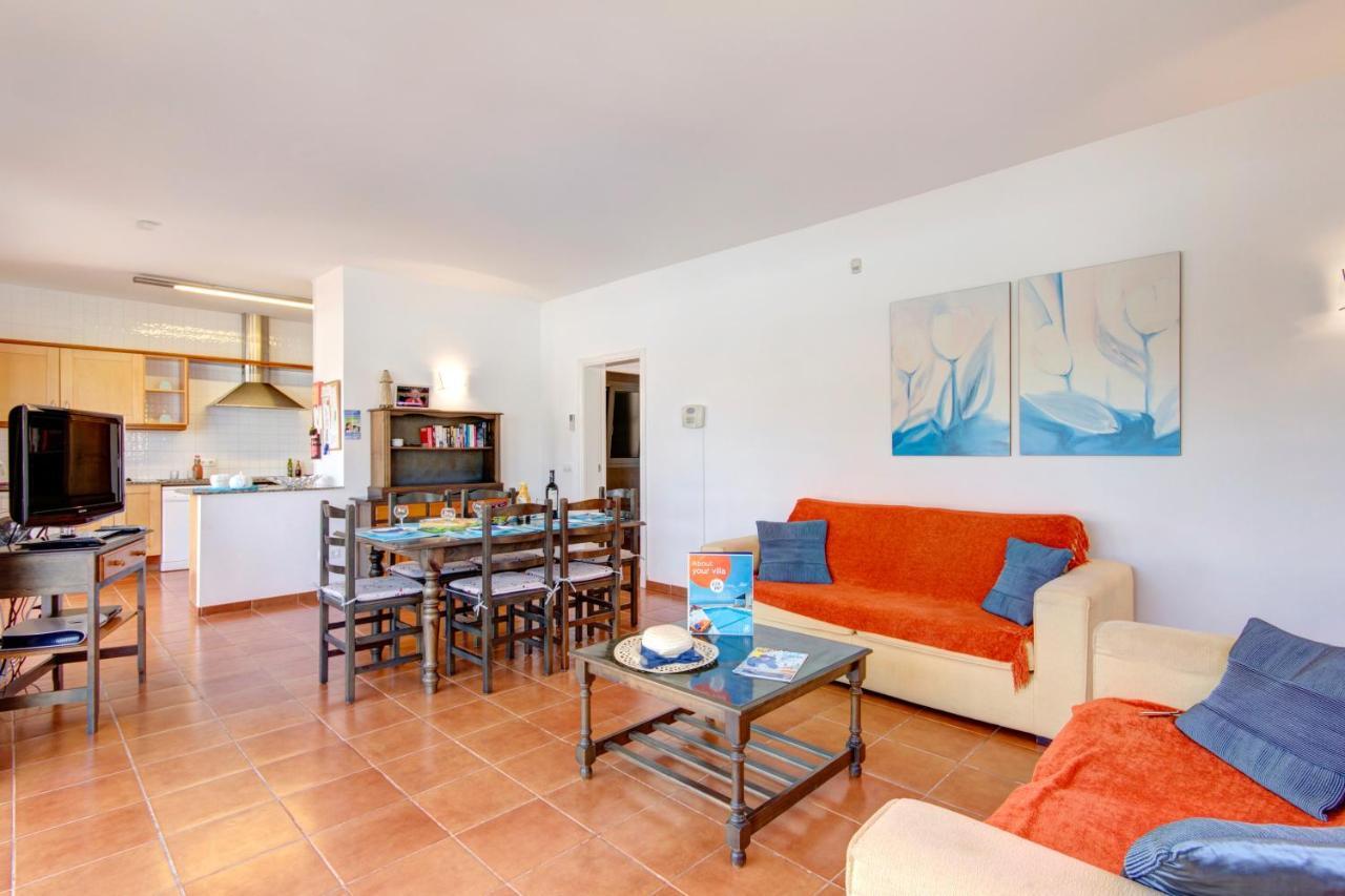 Ondinas Villa