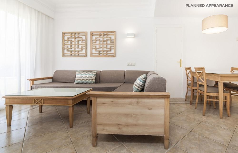 Apartahotel Insotel Punta Prima Prestige Suites&spa Punta Prima (Menorca)