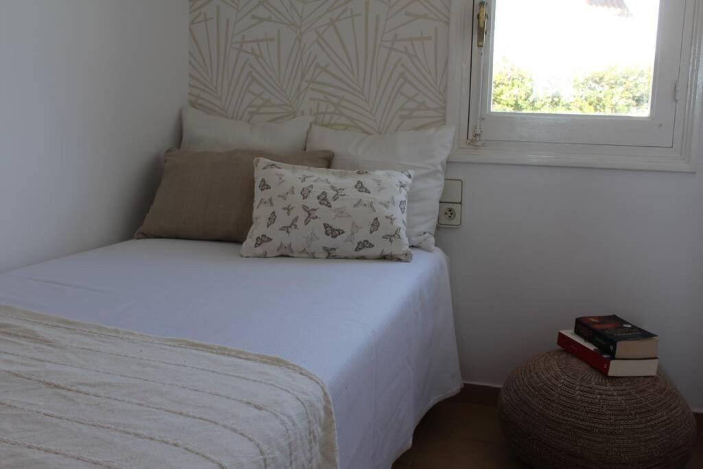 Apartamento Con Piscina Privada En Cala En Brut Apartamento