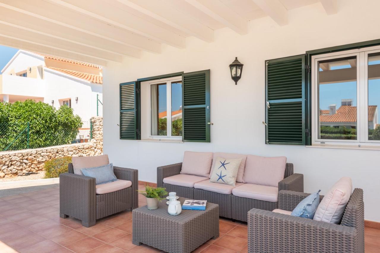 Poppy Apartment Sant Lluis