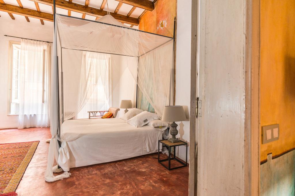 Hotel Tres Sants 4*