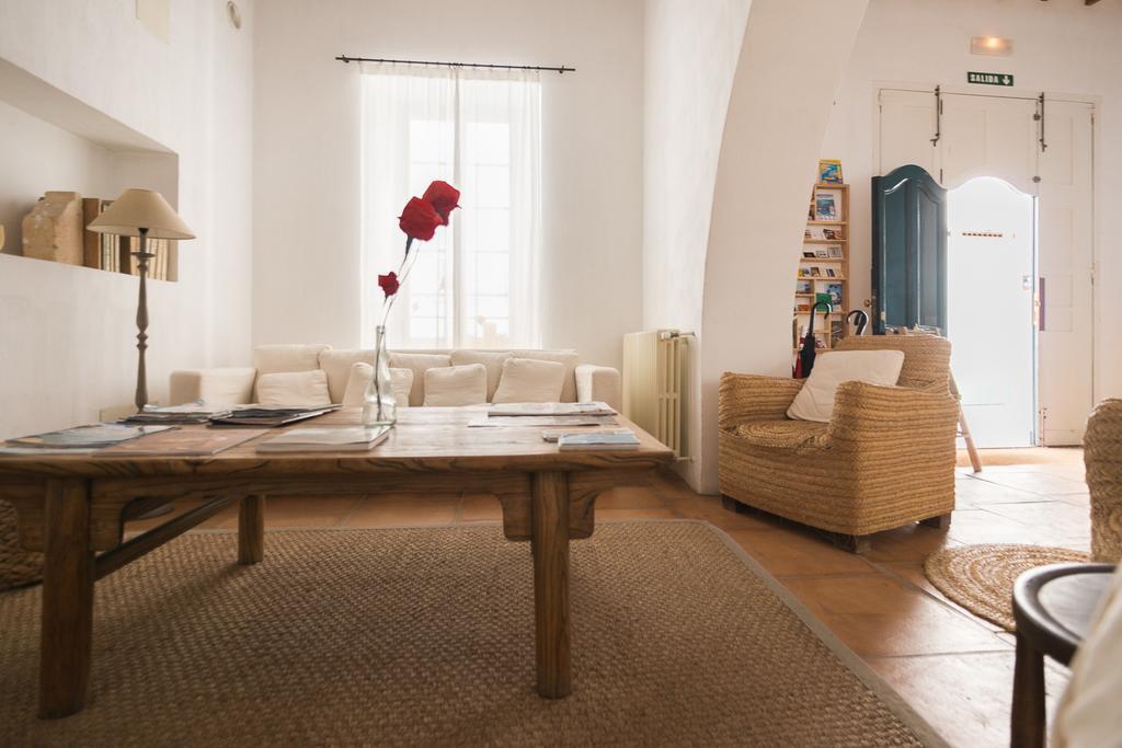 Tres Sants Hotel 4*
