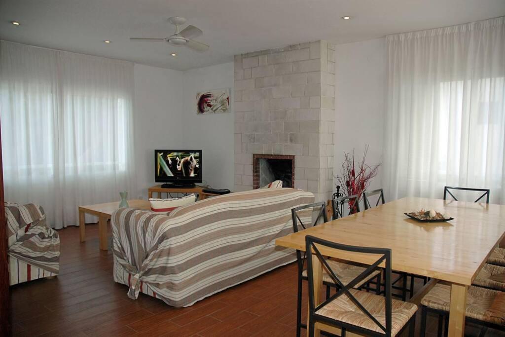 With Pool, 200m From * Cala Blanca (Menorca)