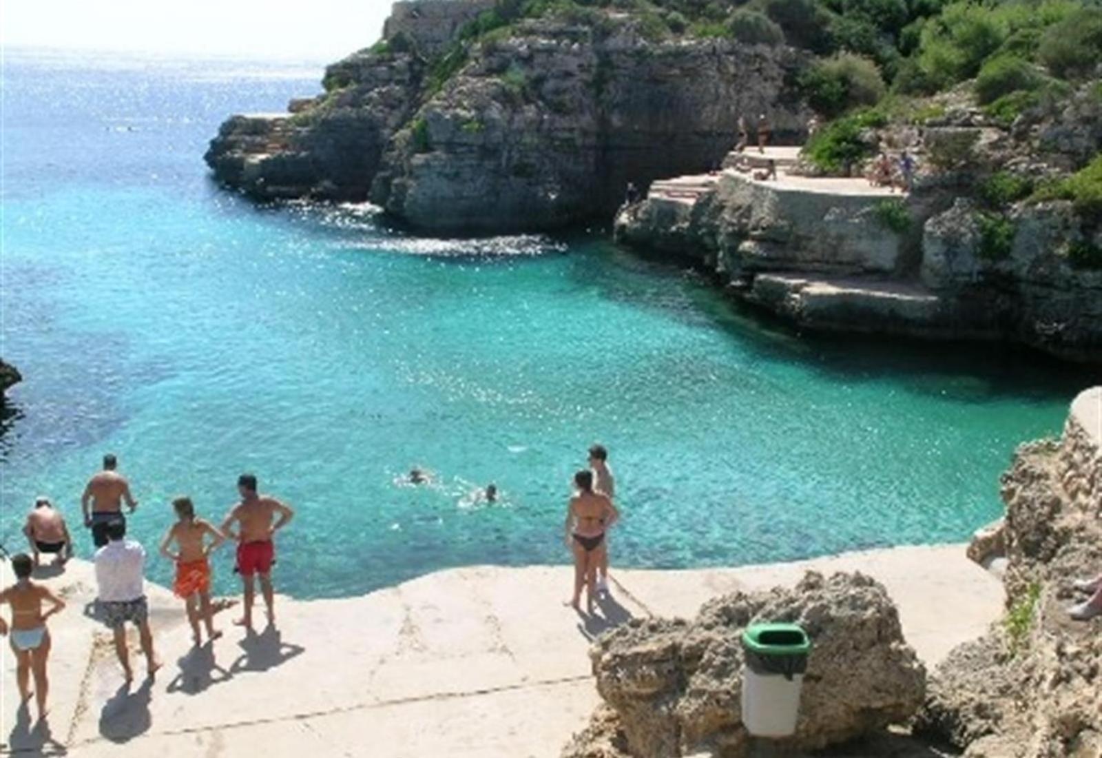 30 Meters From The * Cala'n Forcat