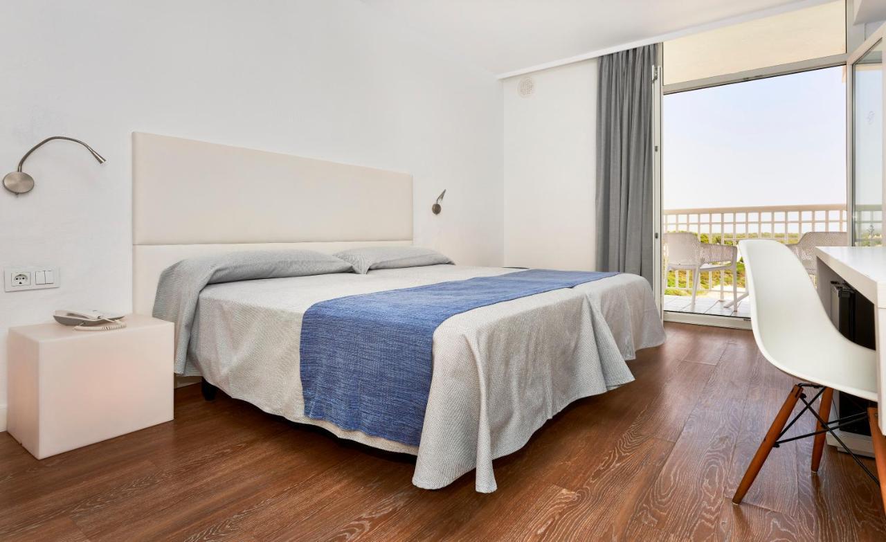 Globales Cala'n Bosch Hotel Cala'N Bosch (Menorca)