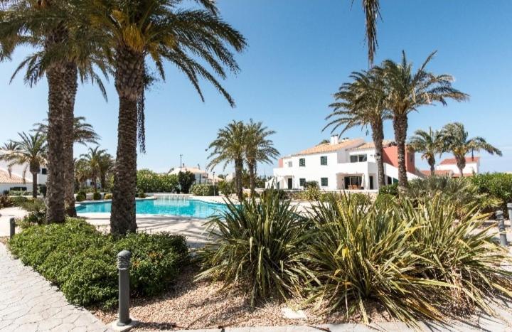 Apartamento Tranquilo Apartamento. Piscina, Playa Y Relax.