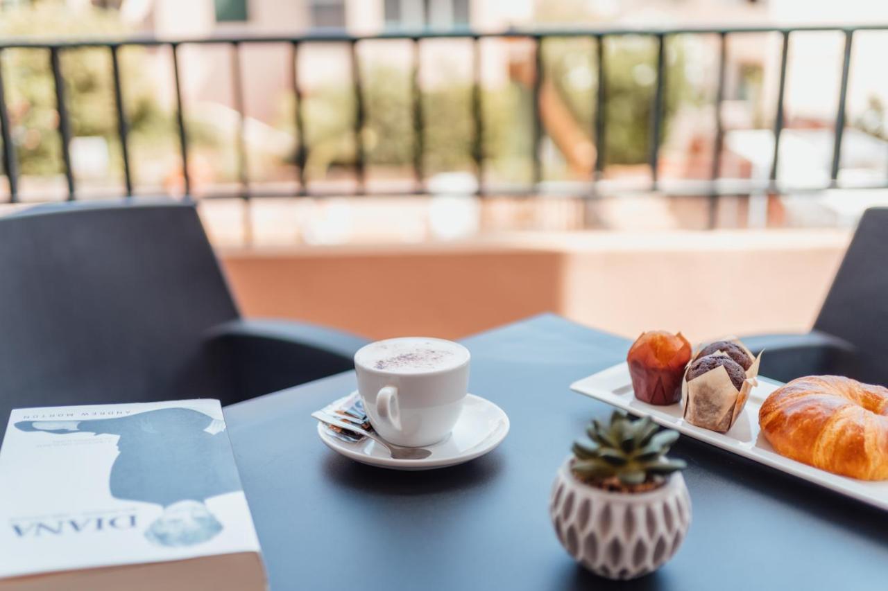 Aparthotel Royal Life 3*