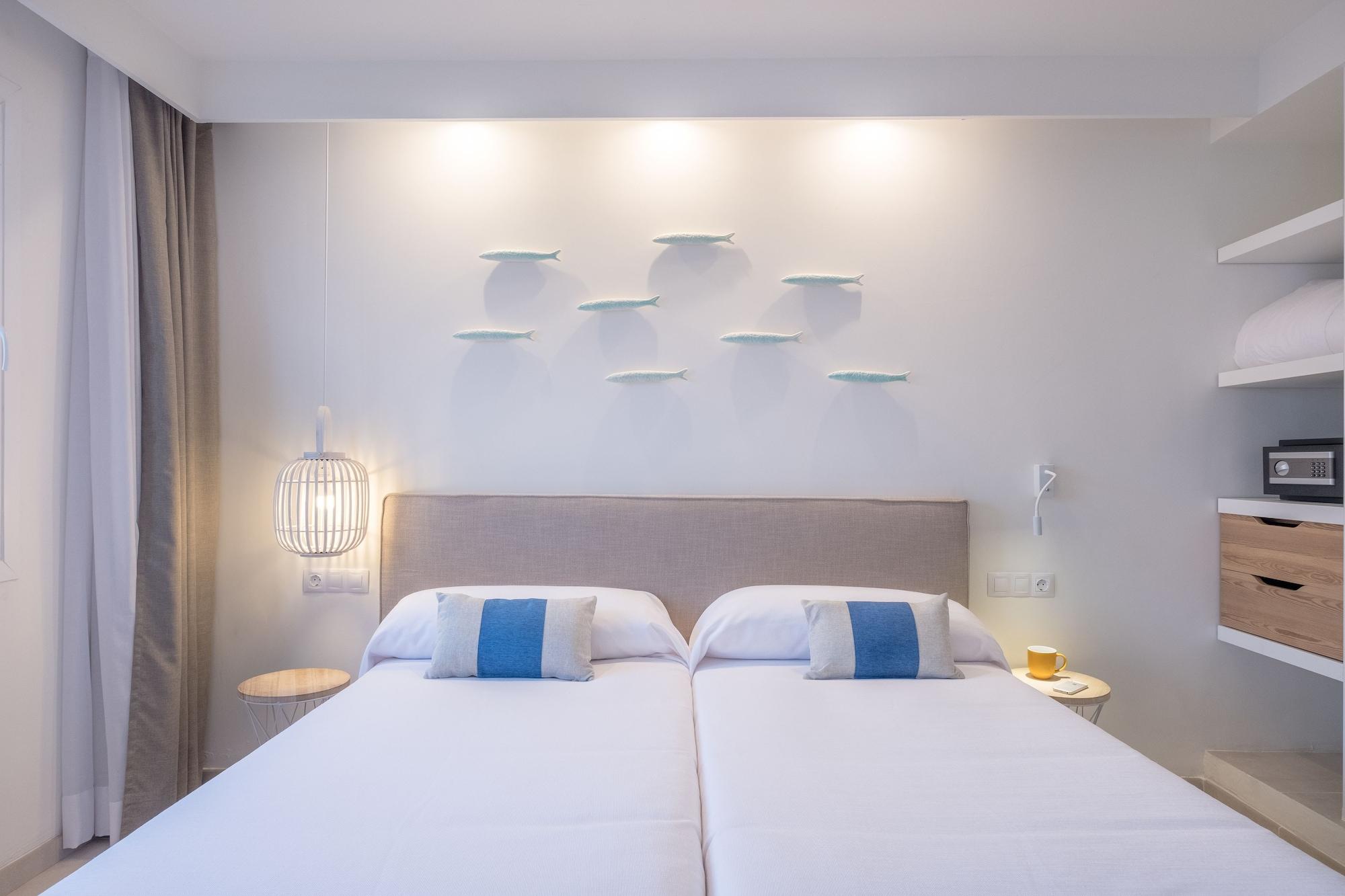 Aparthotel Fergus Style Carema Cala'N Bosch (Menorca)