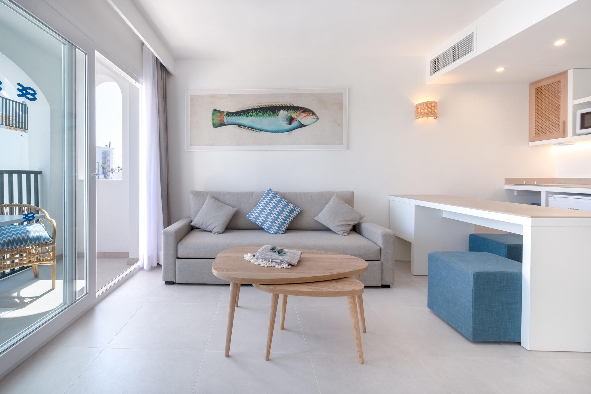 Aparthotel Fergus Style Carema Cala'N Bosch (Menorca)