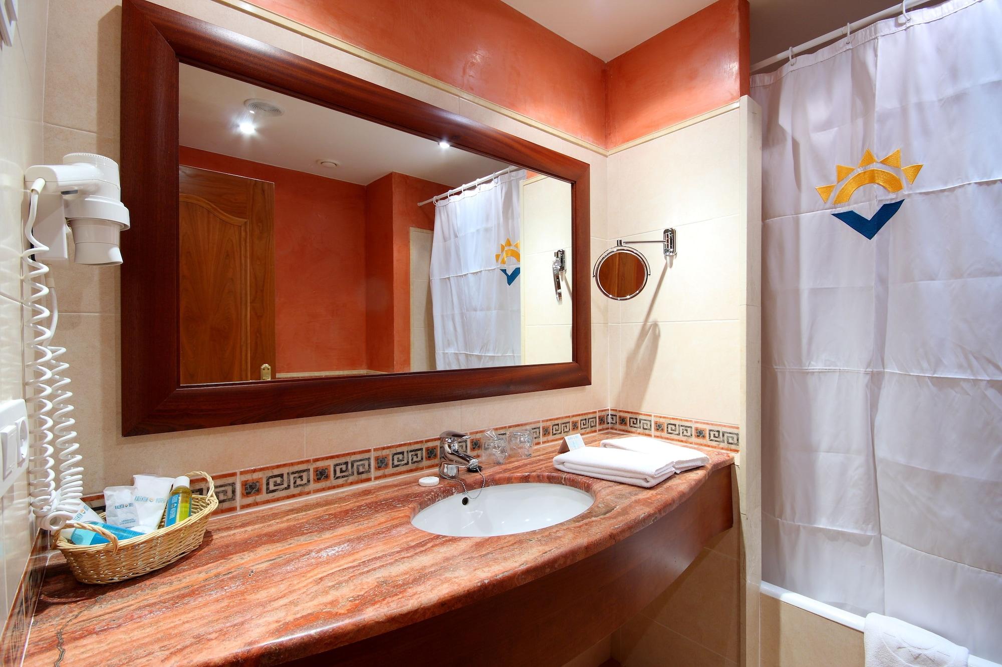 Valentin Menorca Star Hotel 4*