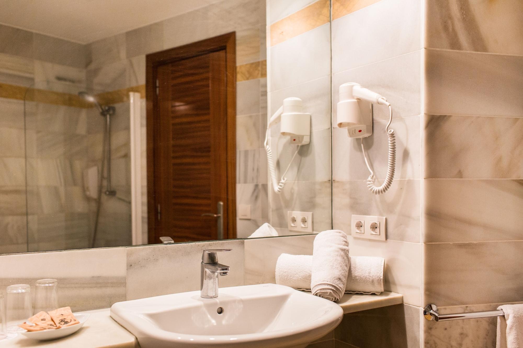 Sagitario Ciutadella Hostel