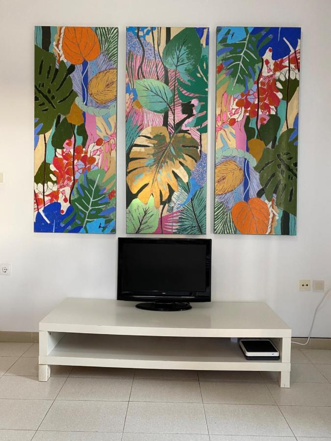 Apartamento With Garden And Swimming And