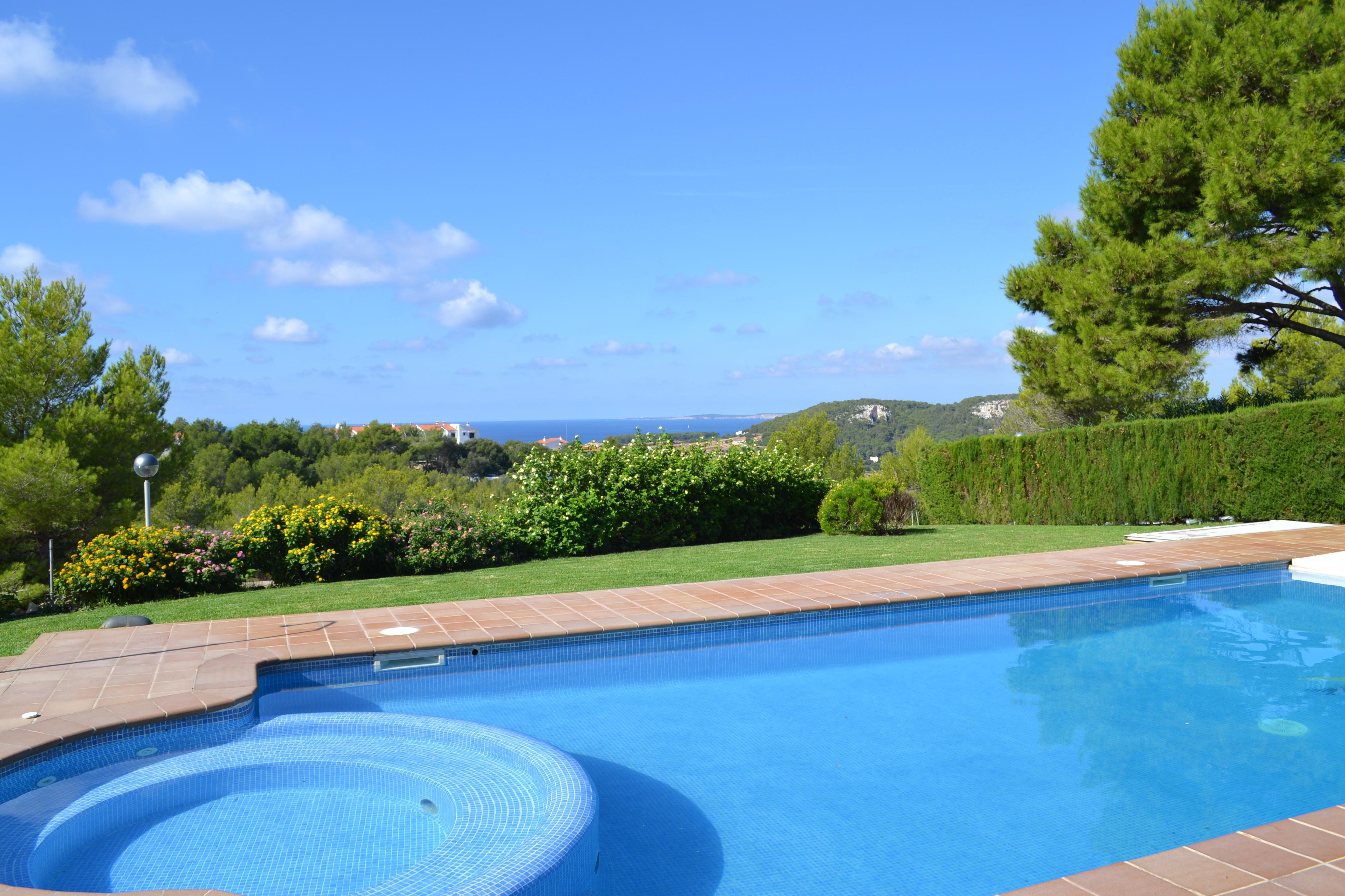 Finesse By Menorcarentals