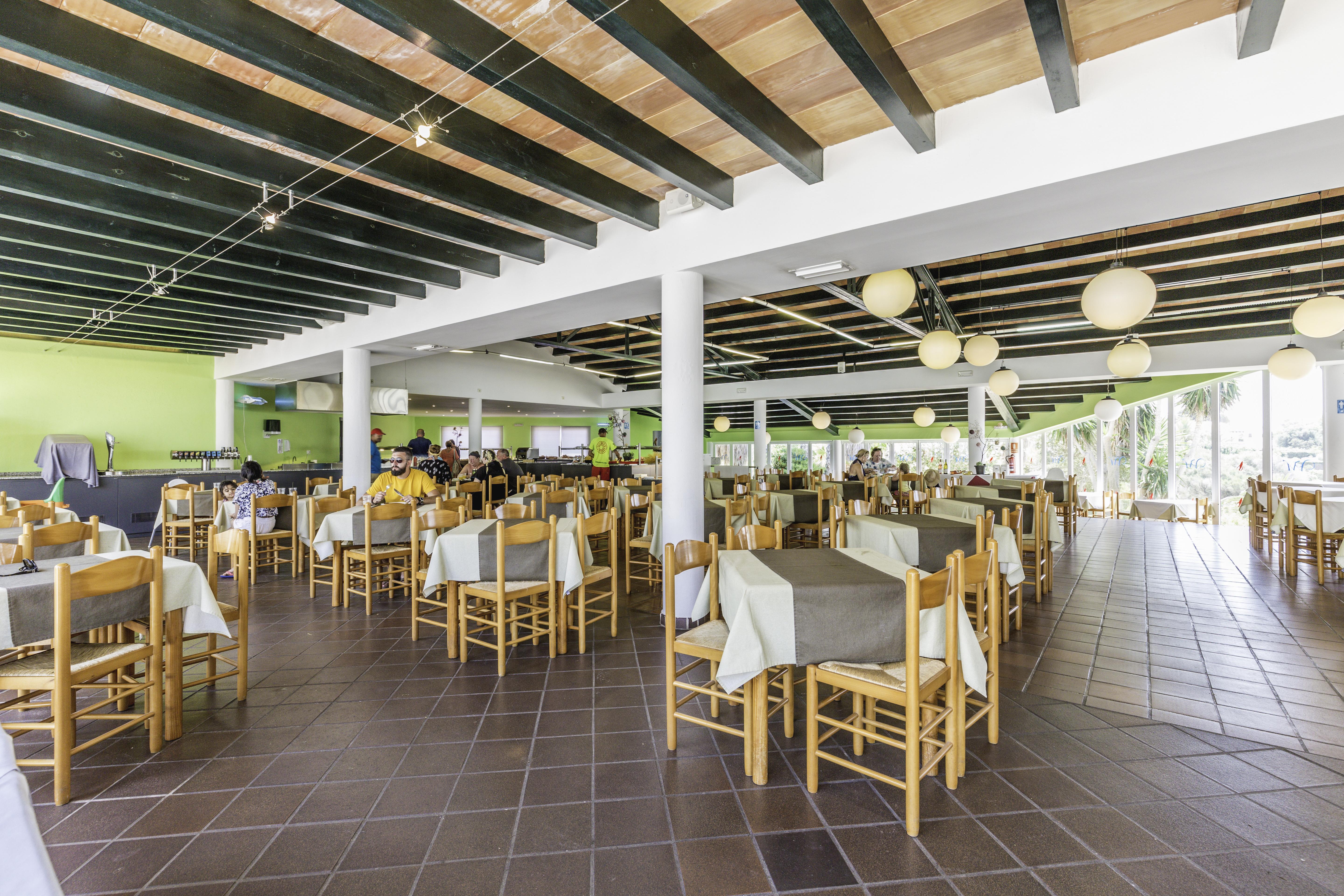 Aparthotel Vibra Blanc Palace 4*