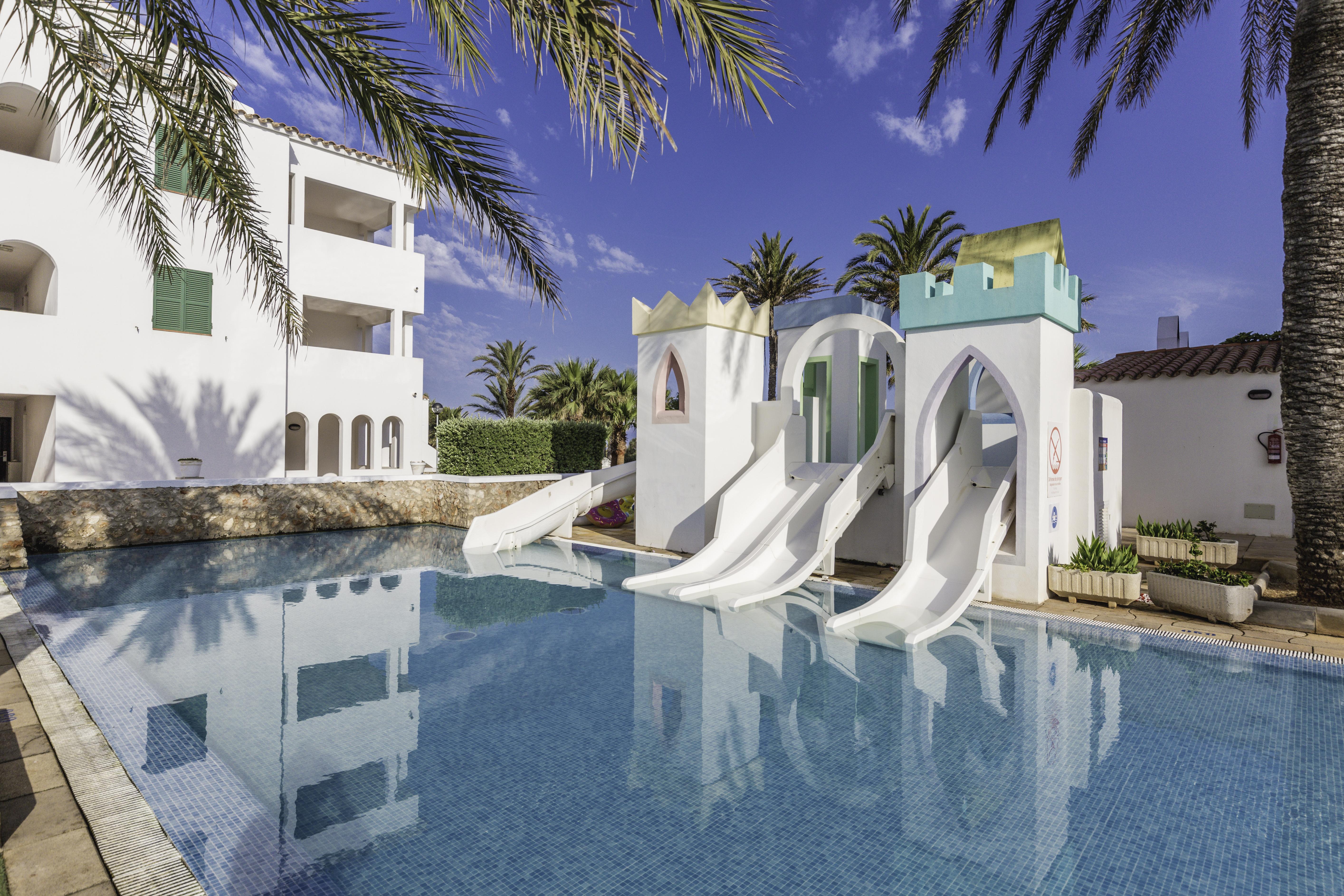Vibra Blanc Palace