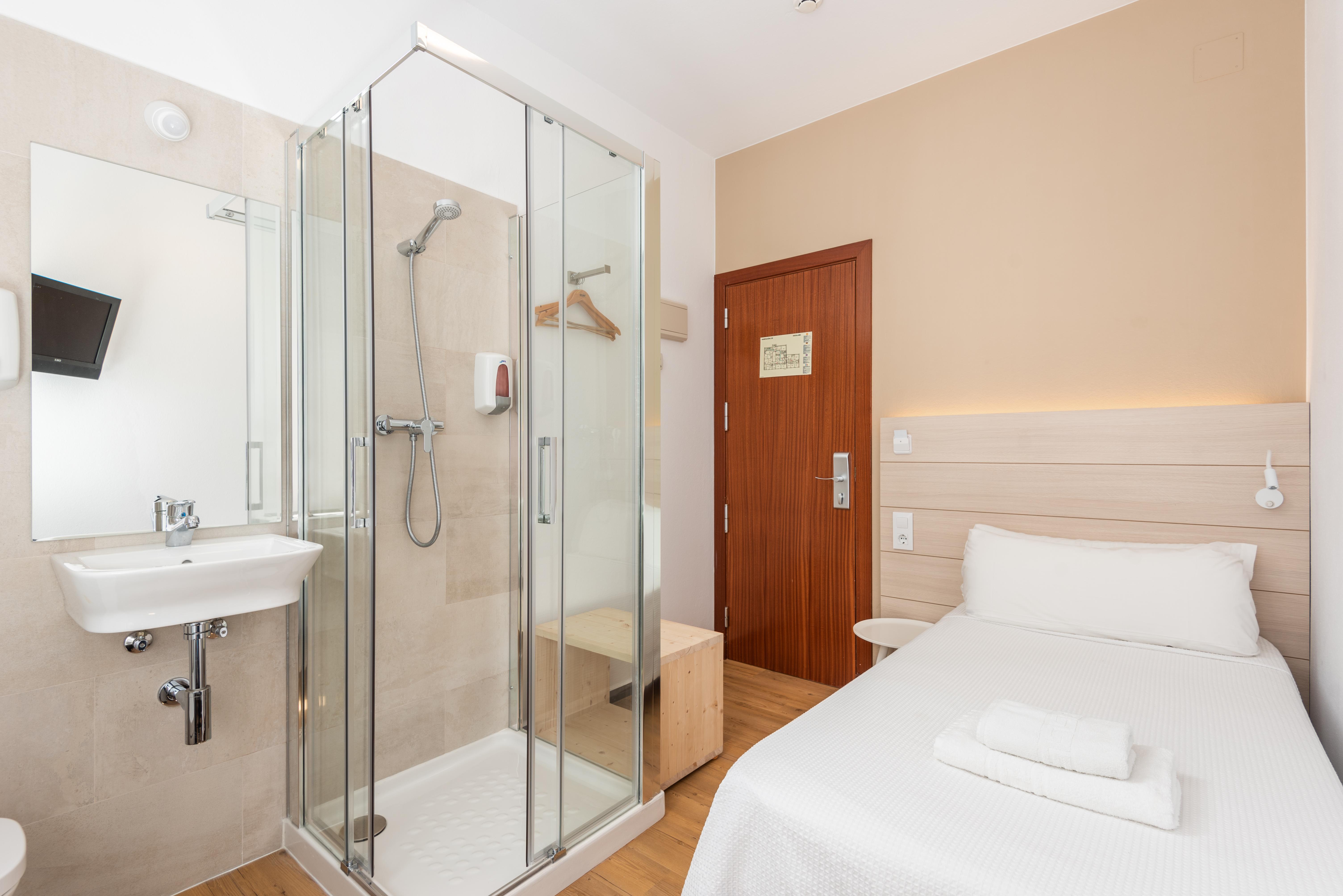 Jume - Urban Guest house