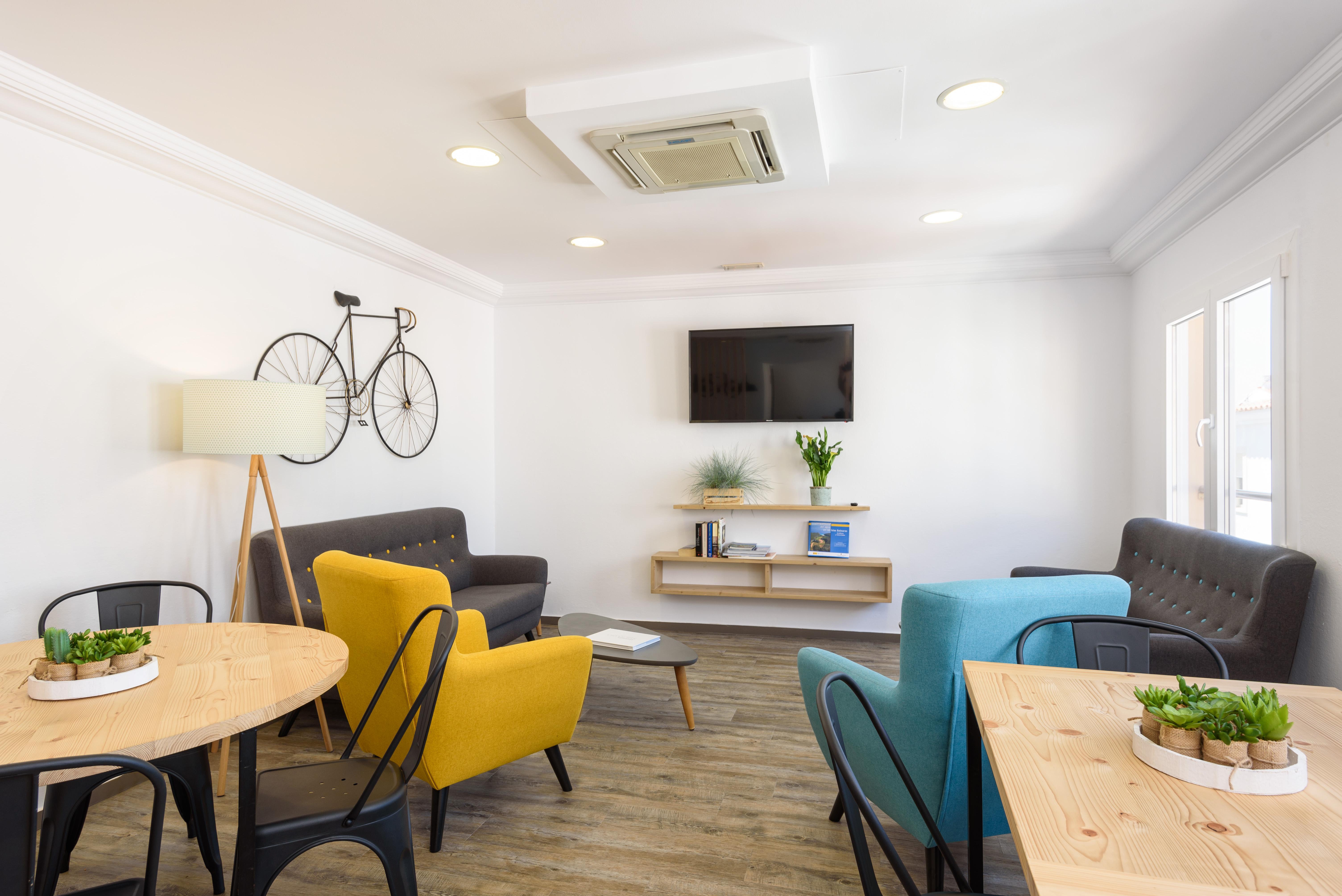 Jume - Urban Guest house