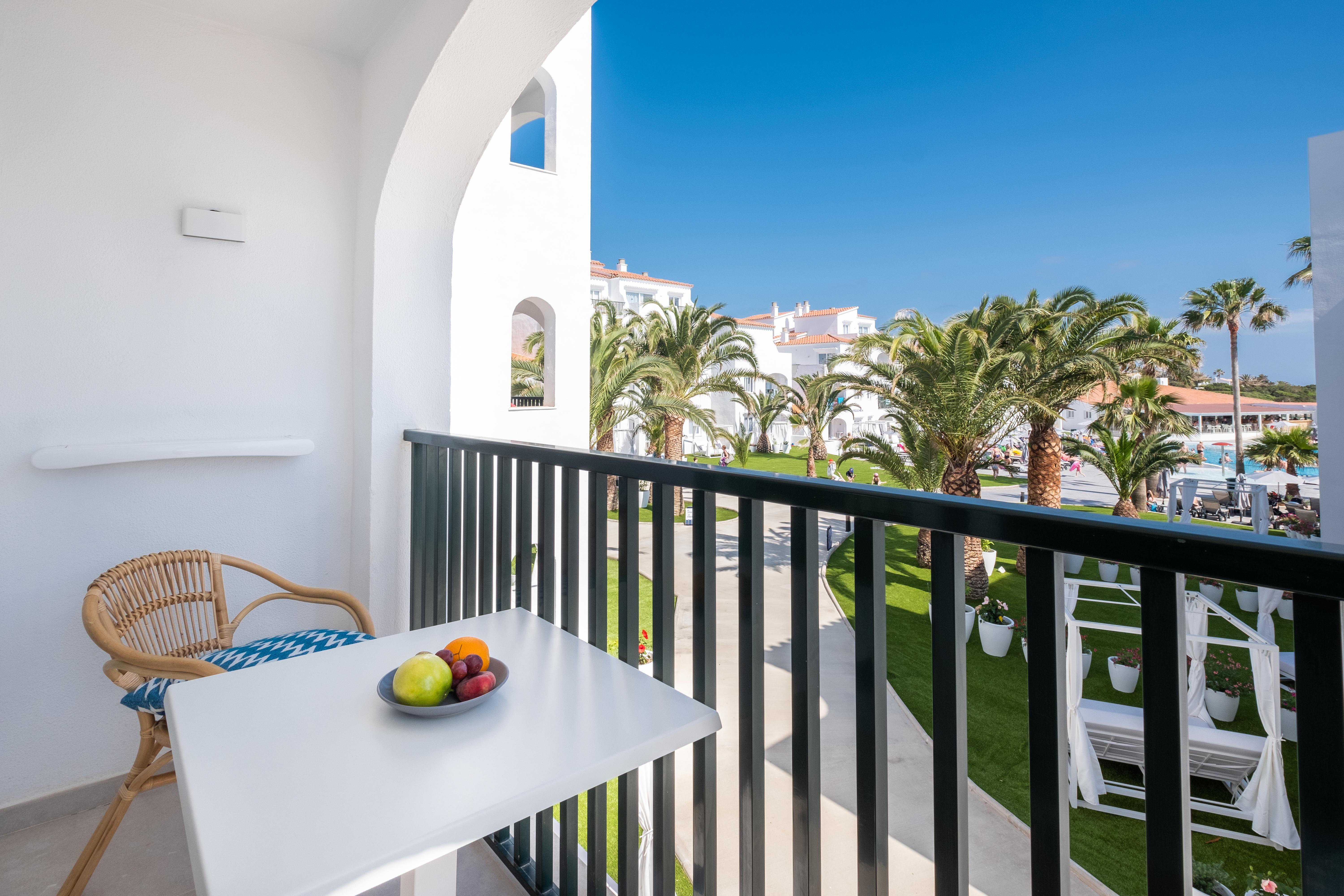 Aparthotel Fergus Style Carema Cala'N Bosch (Menorca)