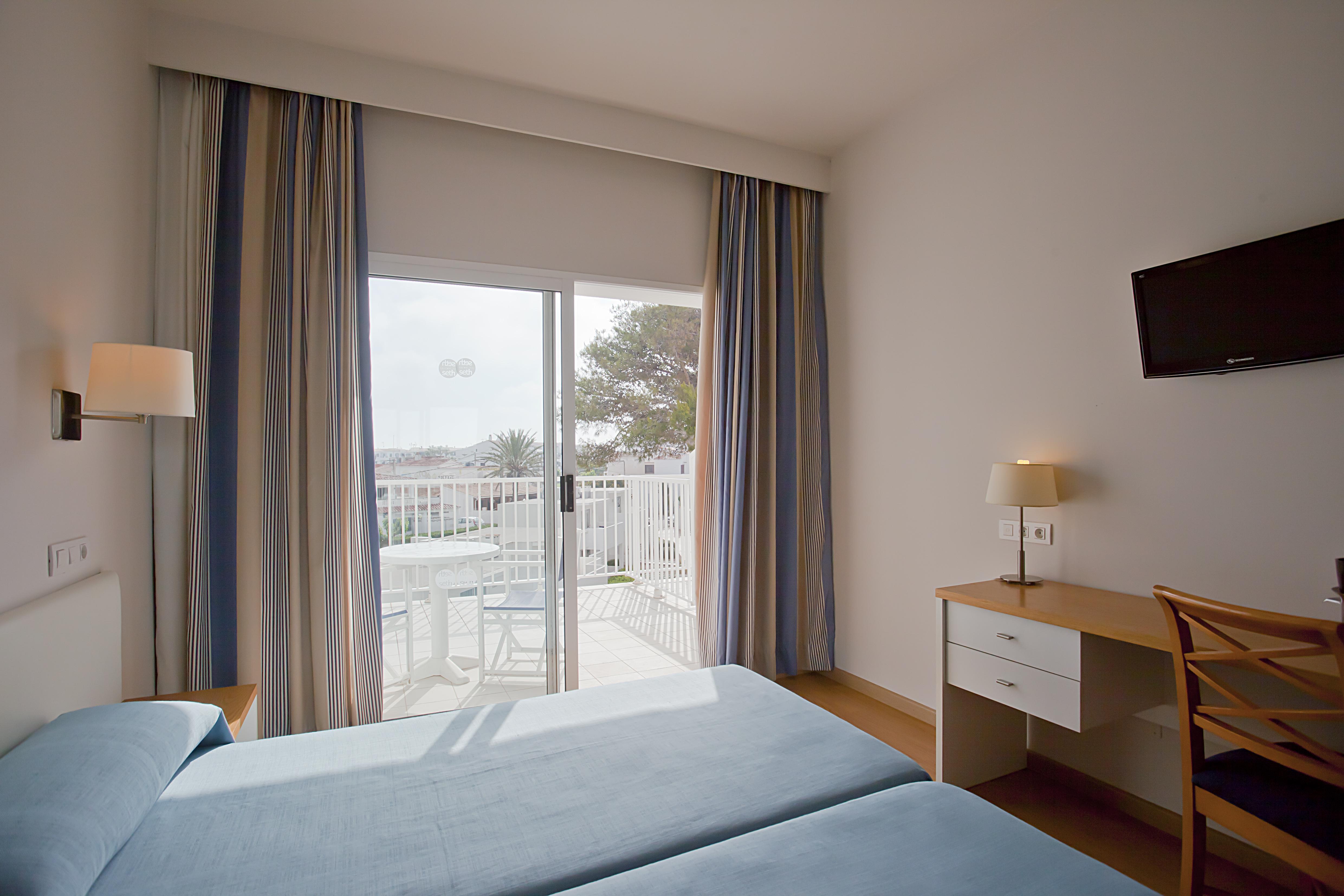 Hotel Seth Playa Azul 3*
